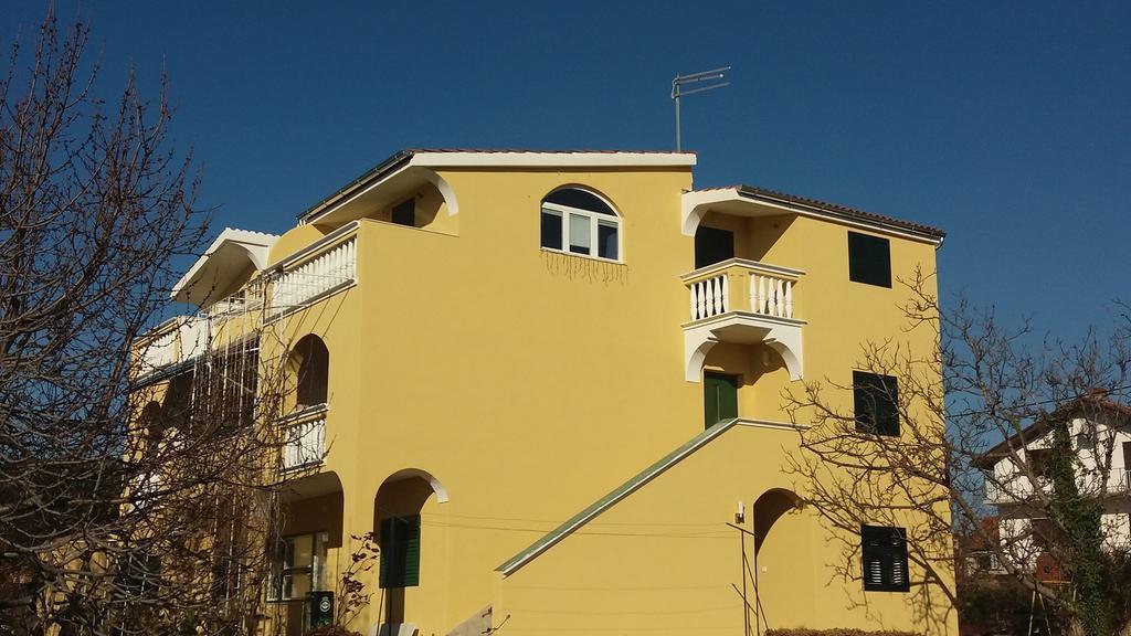 Apartments Meri Vodice Exterior photo