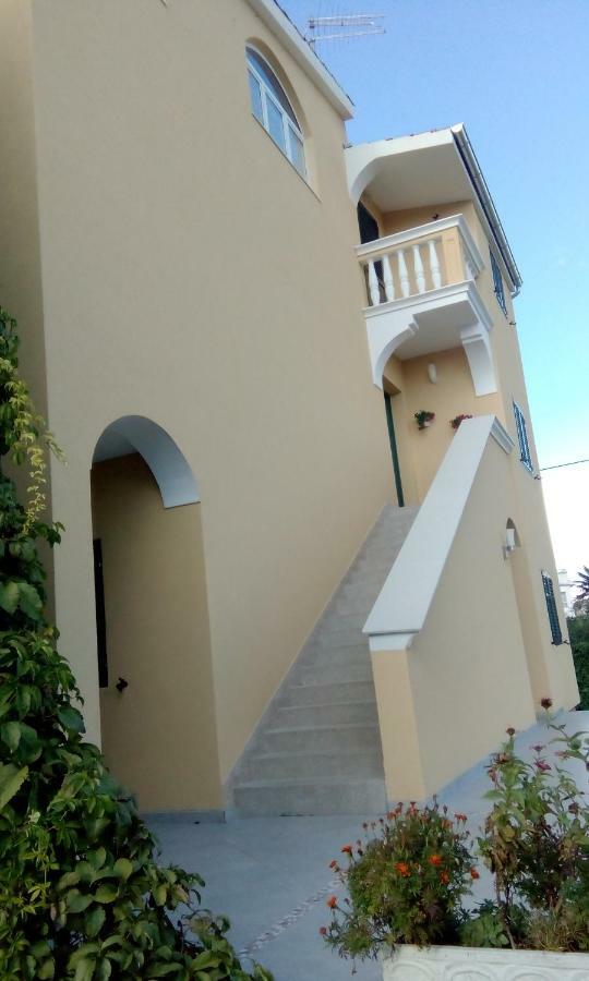 Apartments Meri Vodice Exterior photo